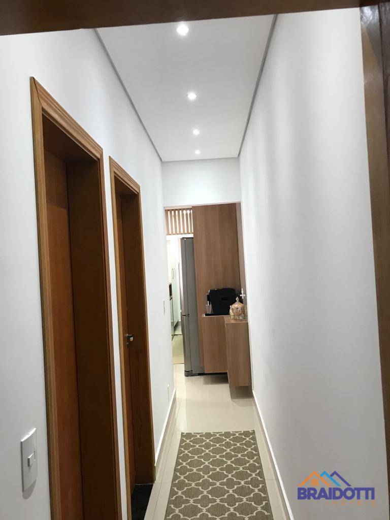 Apartamento à venda com 2 quartos, 67m² - Foto 27