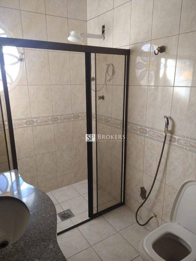 Sobrado à venda e aluguel com 4 quartos, 233m² - Foto 22