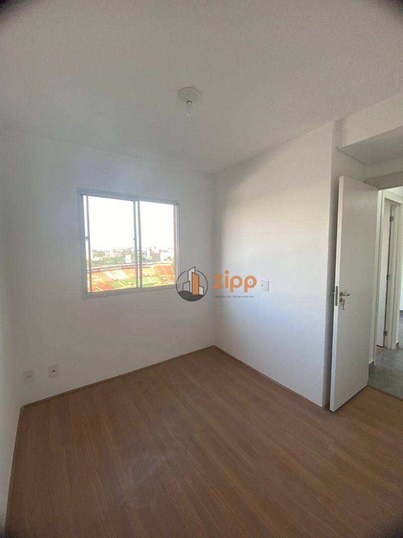 Apartamento para alugar com 2 quartos, 38m² - Foto 18