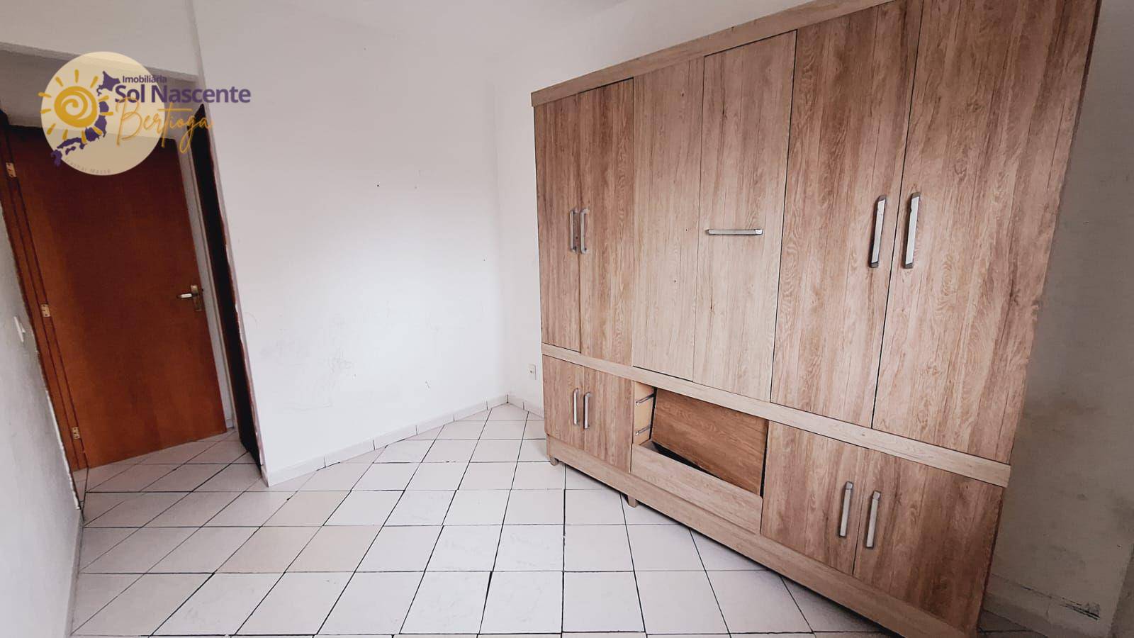 Apartamento à venda com 2 quartos, 71m² - Foto 5