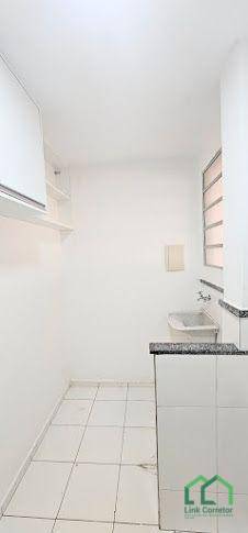 Apartamento à venda com 2 quartos, 56m² - Foto 29