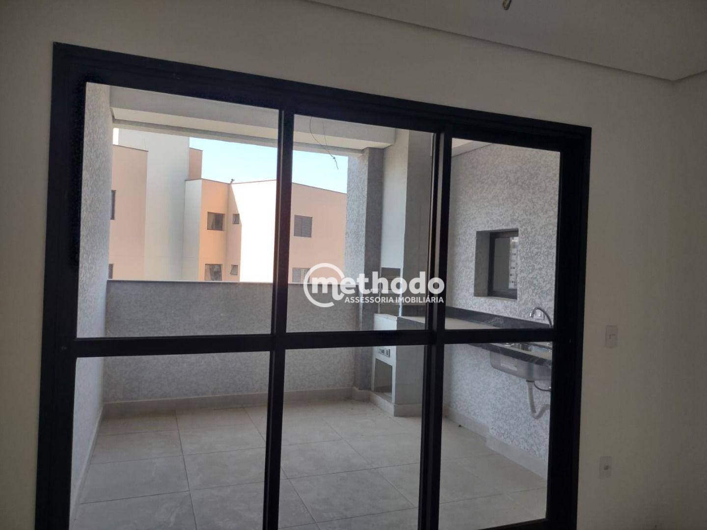 Apartamento à venda com 3 quartos, 79m² - Foto 3