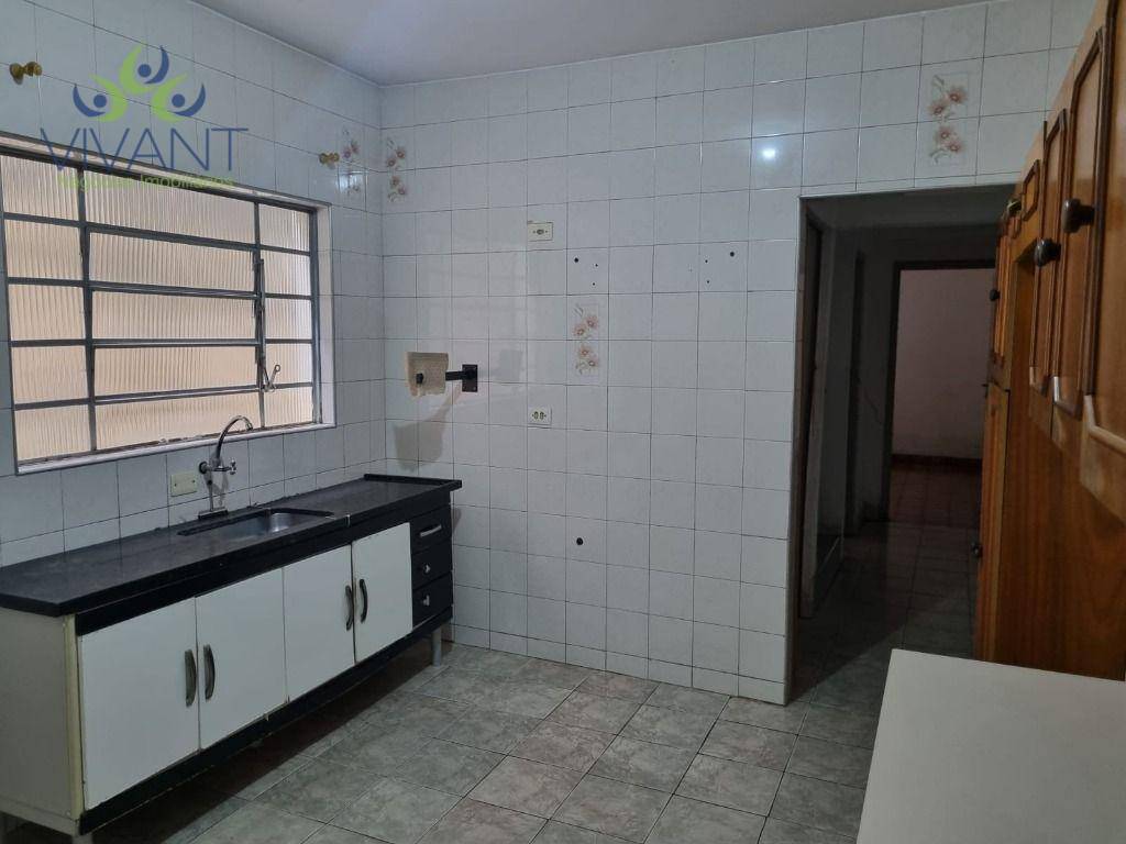 Sobrado para alugar com 4 quartos, 171m² - Foto 2