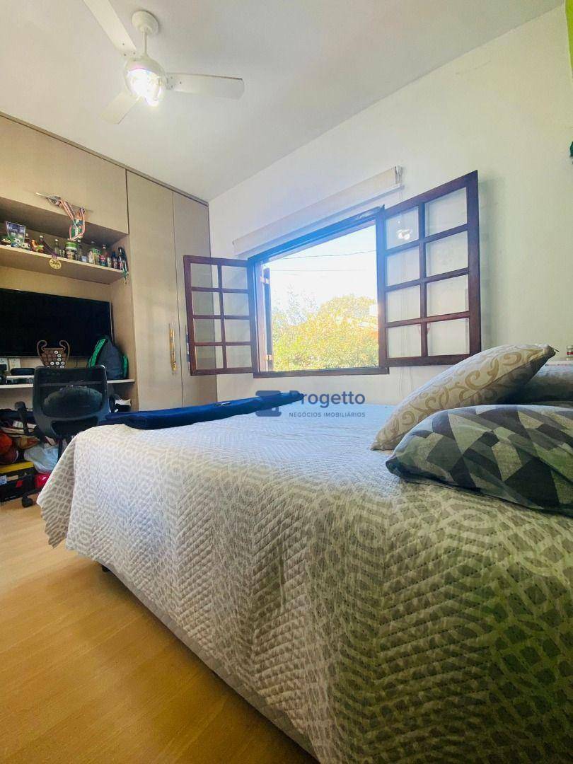 Casa de Condomínio à venda com 5 quartos, 250m² - Foto 9