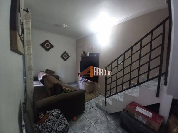 Sobrado à venda com 4 quartos, 210m² - Foto 21