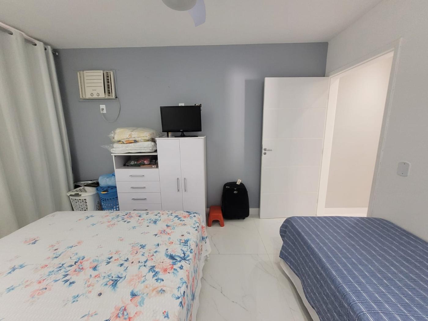 Casa de Condomínio à venda com 4 quartos, 220m² - Foto 23