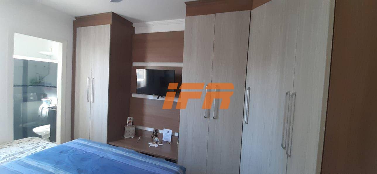 Apartamento à venda com 3 quartos, 76m² - Foto 7