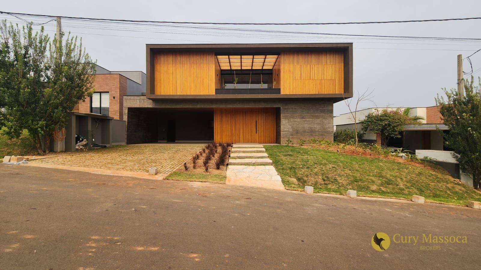 Casa de Condomínio à venda com 5 quartos, 410m² - Foto 2