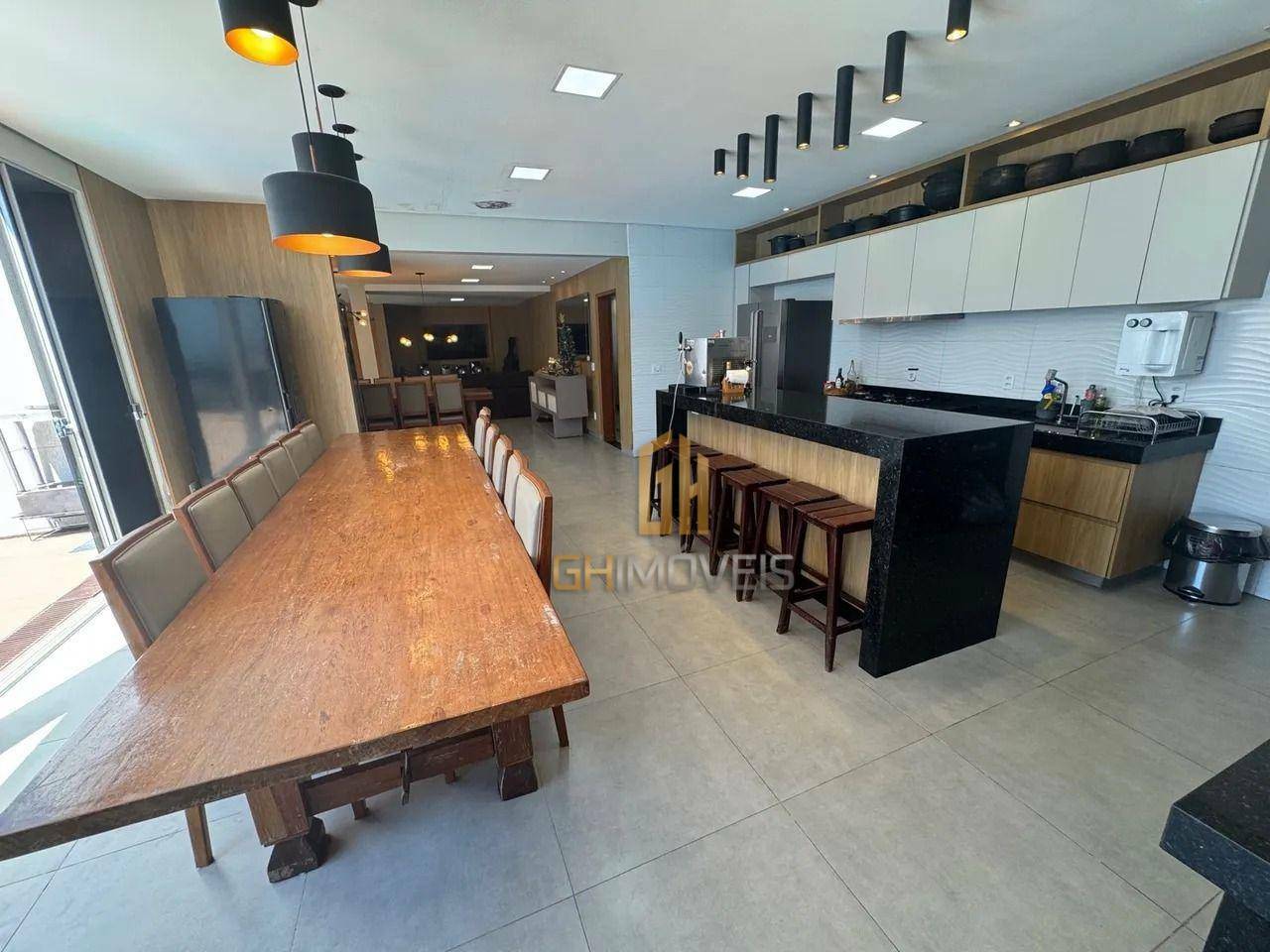 Casa à venda com 4 quartos, 302m² - Foto 19