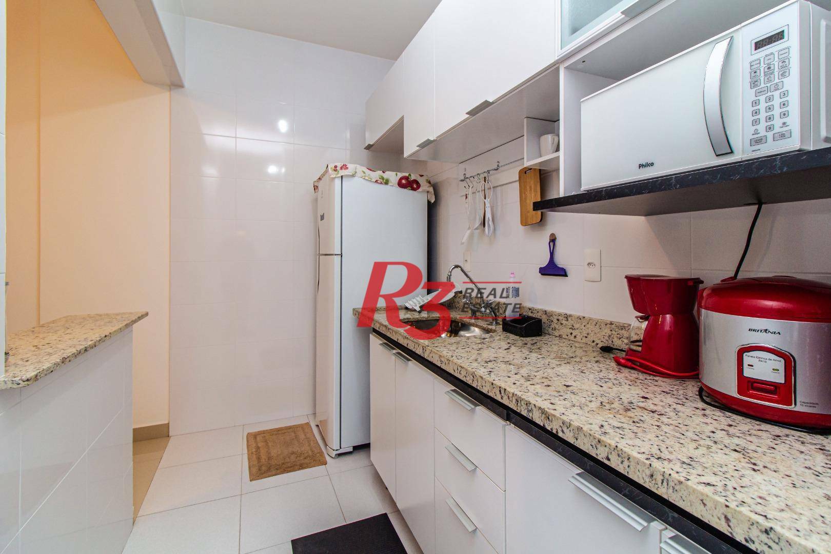 Apartamento para alugar com 1 quarto, 56m² - Foto 12