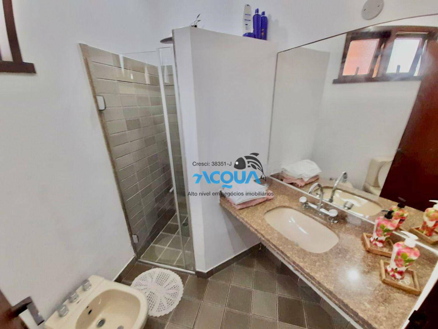 Casa de Condomínio à venda com 4 quartos, 300m² - Foto 10