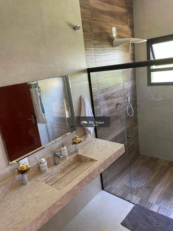 Casa à venda com 3 quartos, 197m² - Foto 18