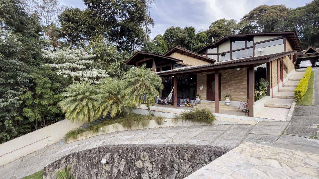 Casa de Condomínio à venda com 4 quartos, 564m² - Foto 31