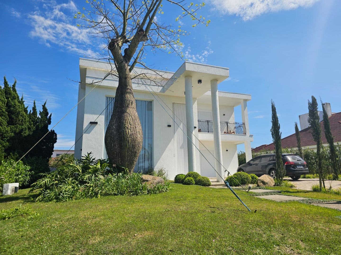 Casa de Condomínio à venda com 5 quartos, 365m² - Foto 1