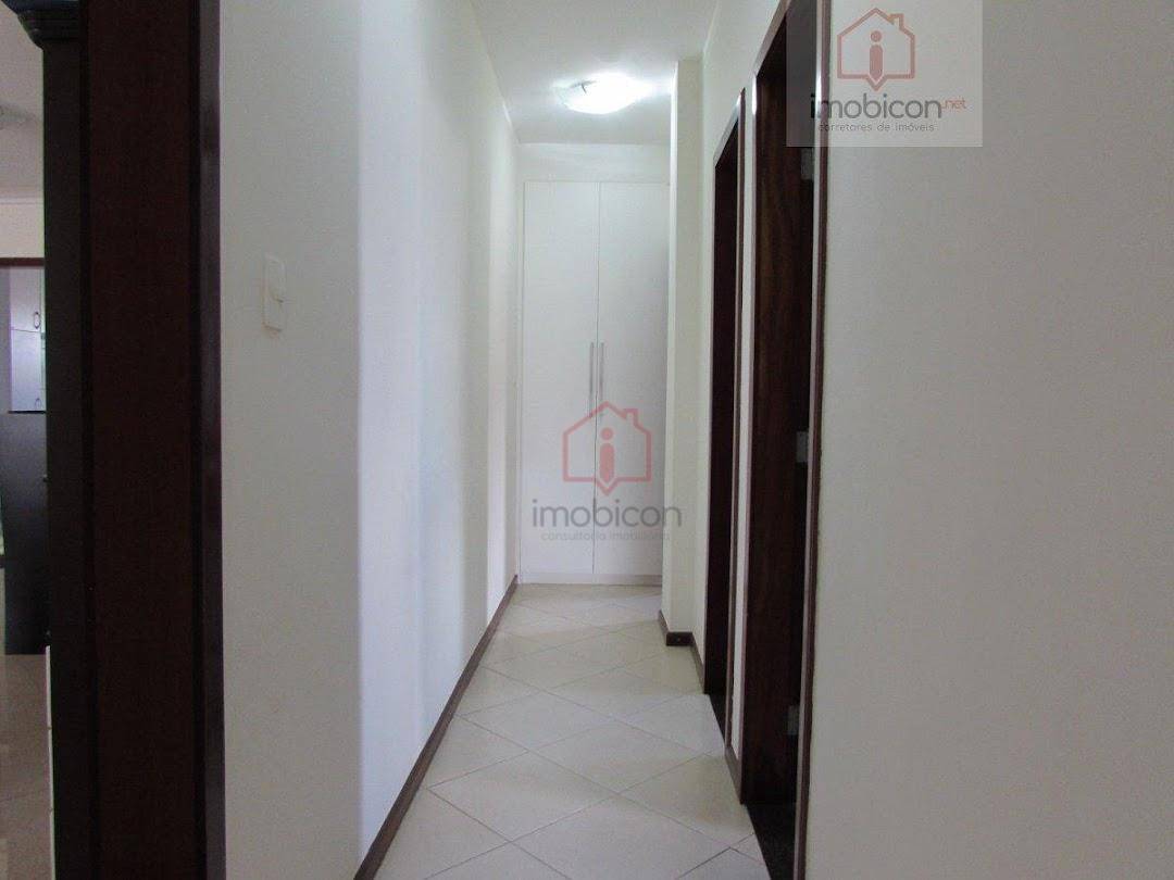 Apartamento à venda com 3 quartos, 150m² - Foto 6