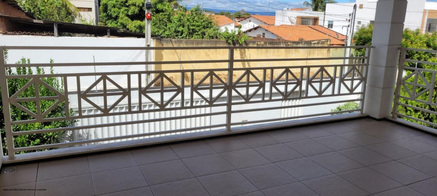 Casa para alugar com 3 quartos, 300m² - Foto 3