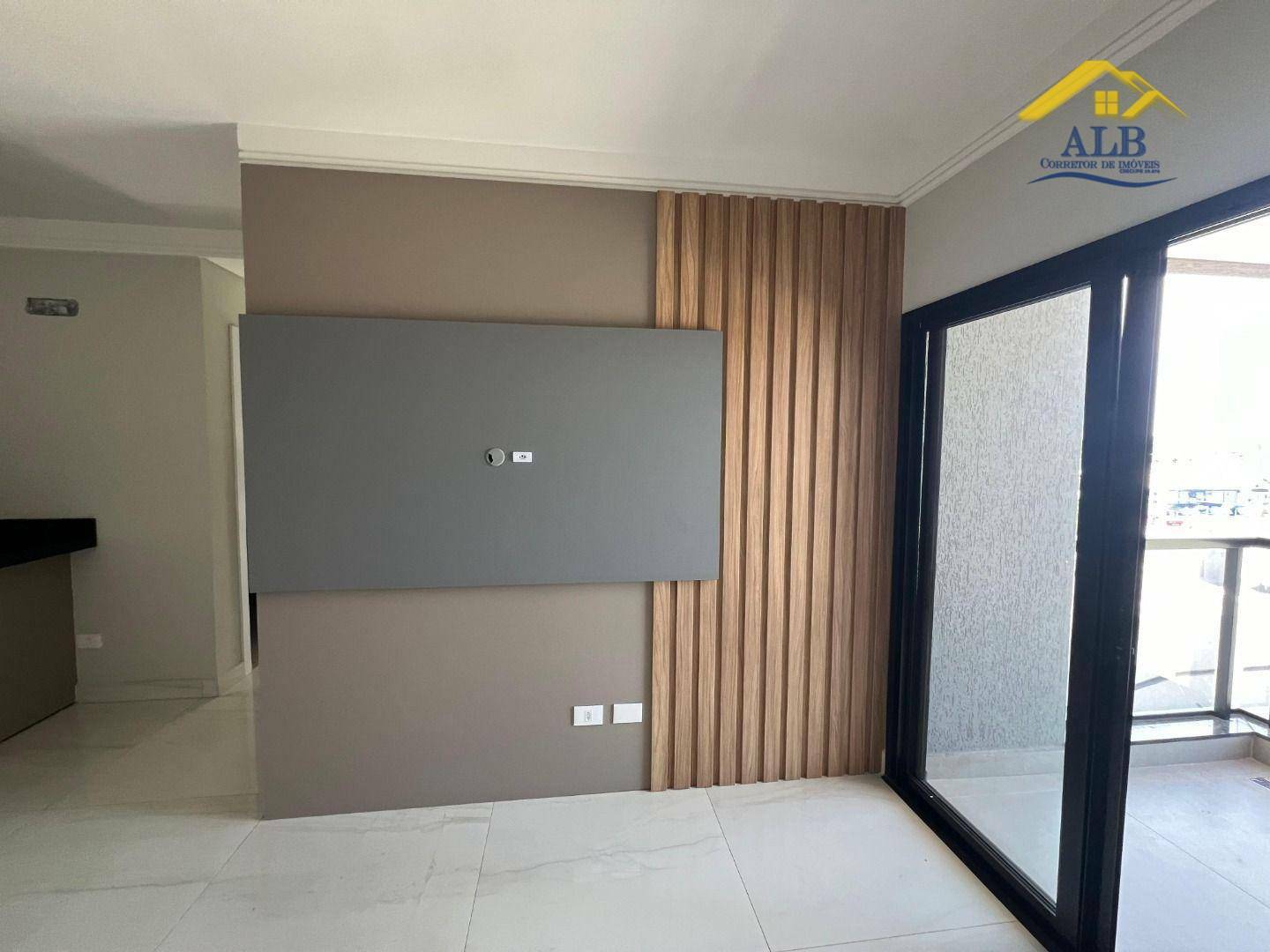 Apartamento para alugar com 3 quartos, 83m² - Foto 11