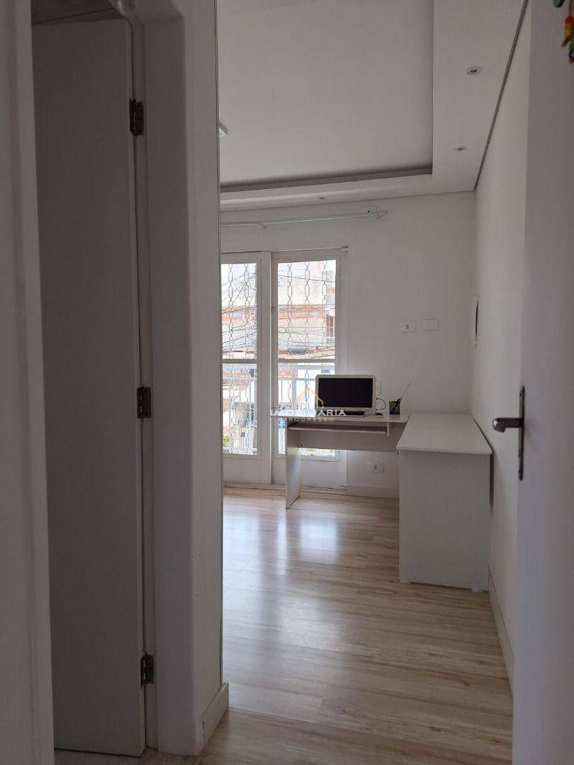 Sobrado à venda com 3 quartos, 221m² - Foto 18