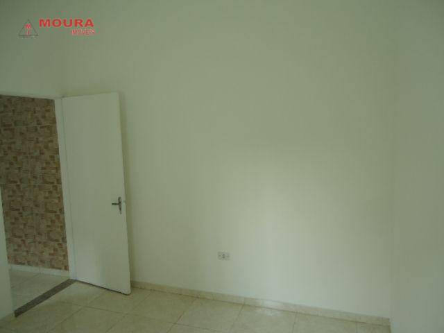 Casa para alugar com 1 quarto, 50m² - Foto 12