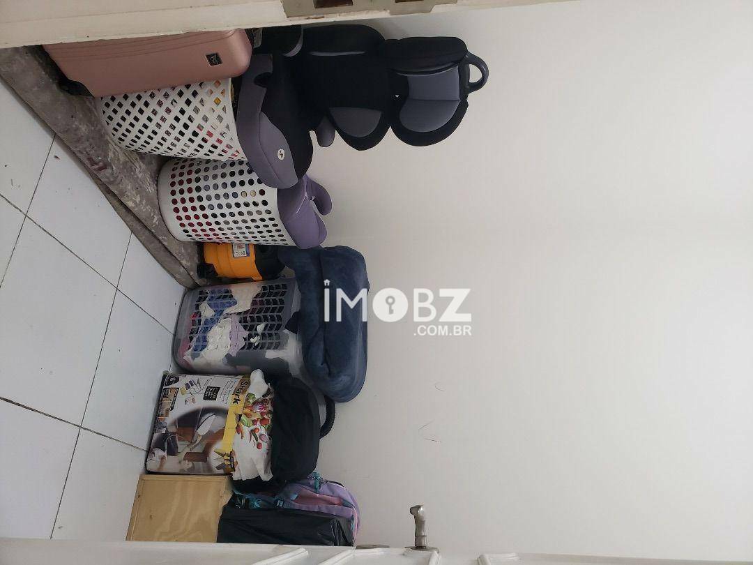 Apartamento à venda com 3 quartos, 232m² - Foto 15