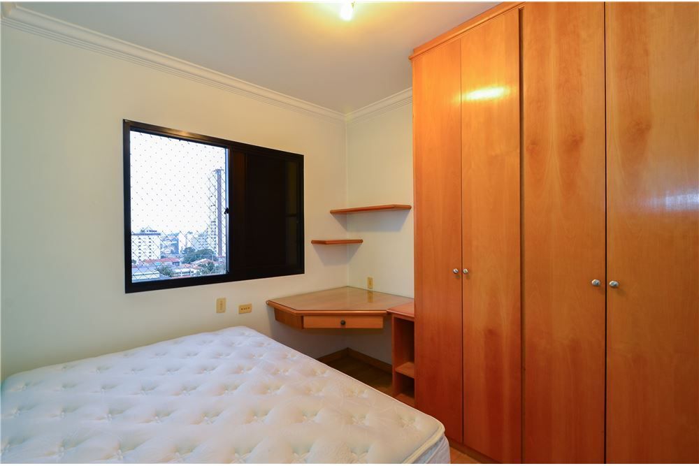 Apartamento à venda com 3 quartos, 93m² - Foto 11