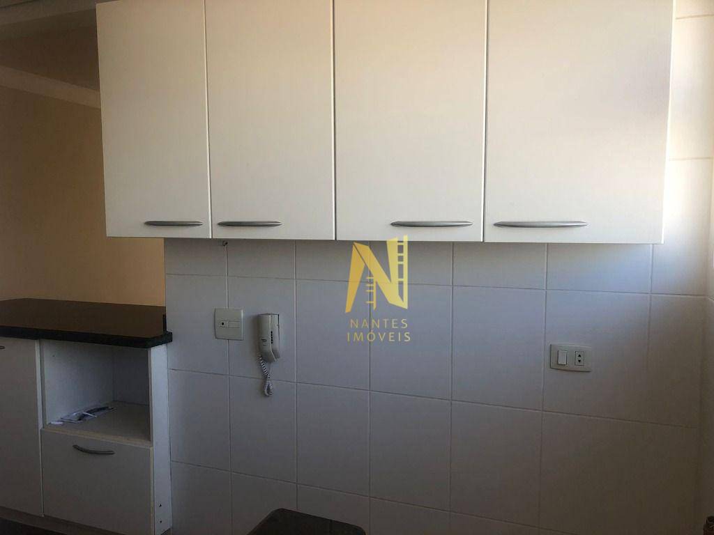 Apartamento à venda com 2 quartos, 57m² - Foto 13