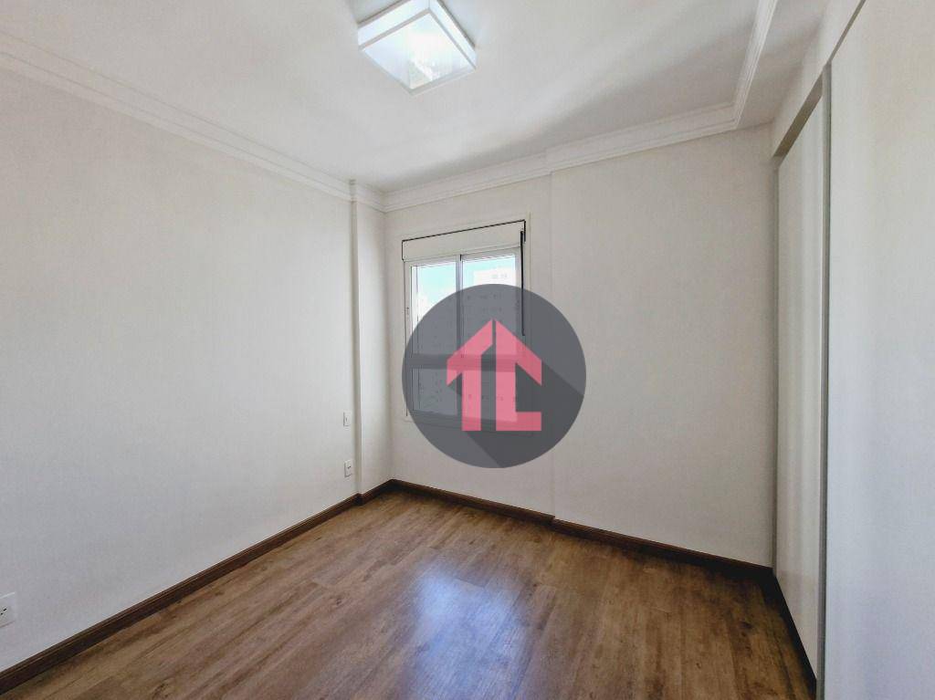 Apartamento à venda com 2 quartos, 62m² - Foto 17