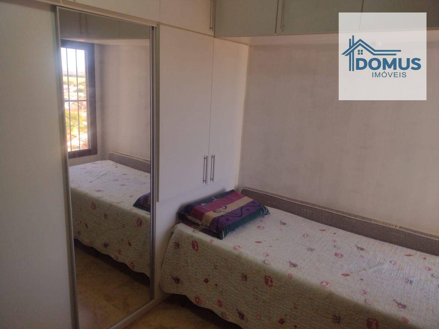 Apartamento à venda com 2 quartos, 65m² - Foto 12