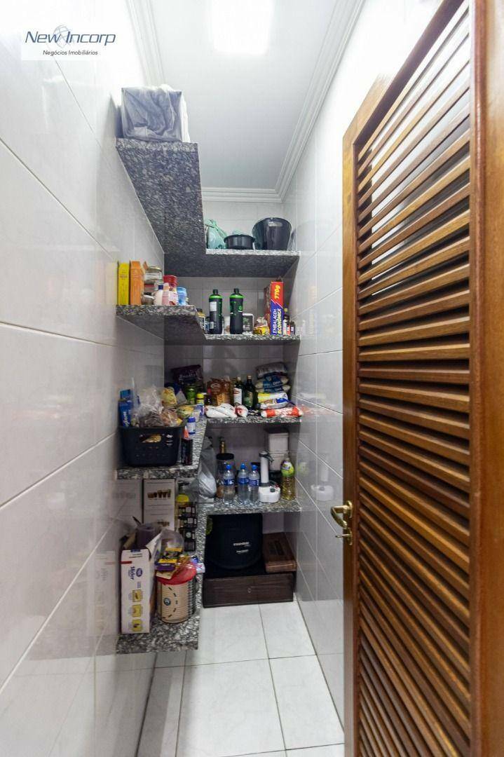 Apartamento à venda com 3 quartos, 140m² - Foto 6