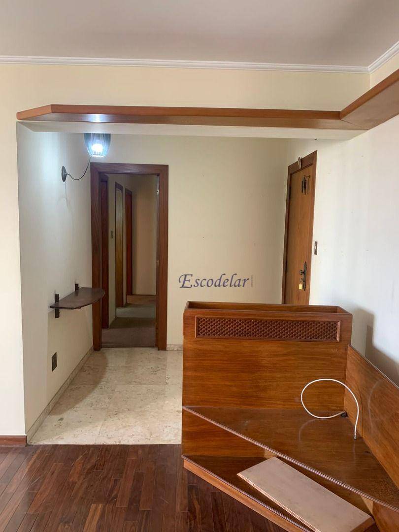 Apartamento à venda com 3 quartos, 180m² - Foto 8