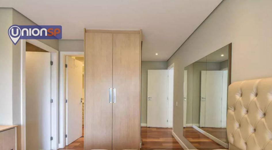 Apartamento à venda com 3 quartos, 236m² - Foto 10