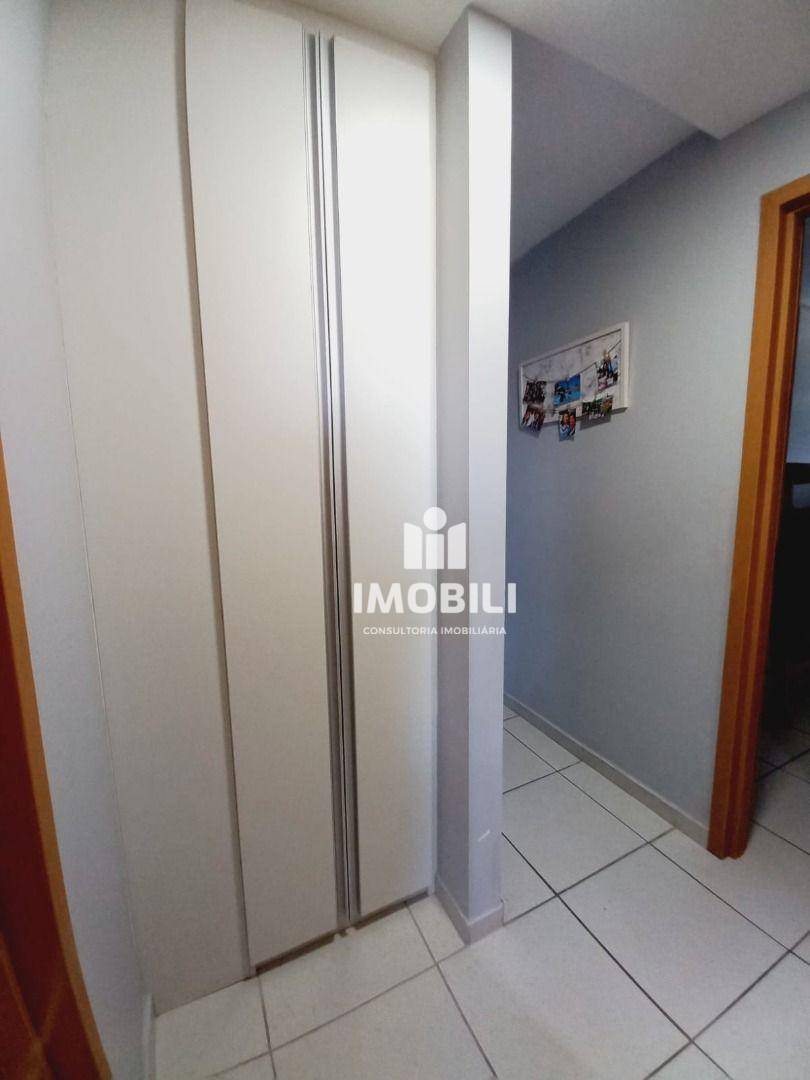 Apartamento à venda com 3 quartos, 73m² - Foto 10