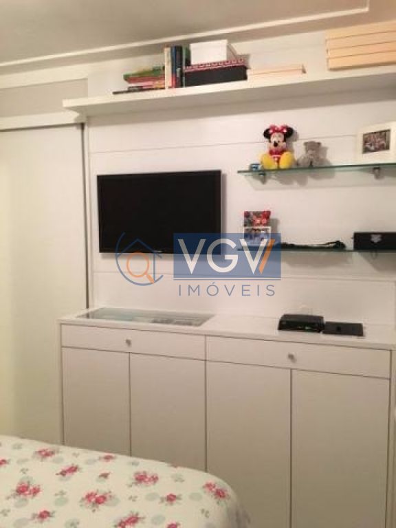 Apartamento à venda com 2 quartos, 82m² - Foto 8