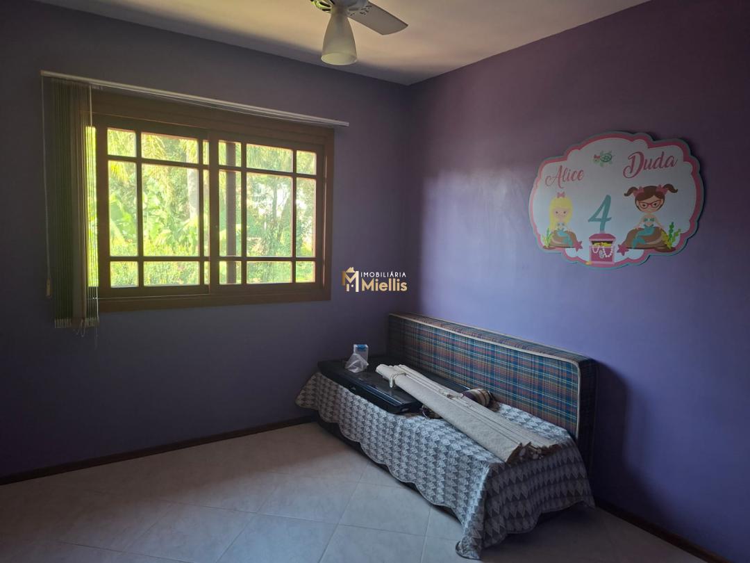 Casa à venda com 4 quartos, 210m² - Foto 20