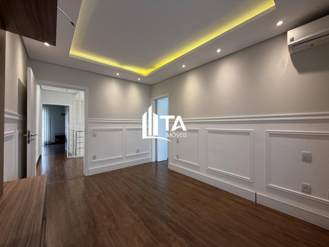 Casa de Condomínio à venda com 4 quartos, 258m² - Foto 31