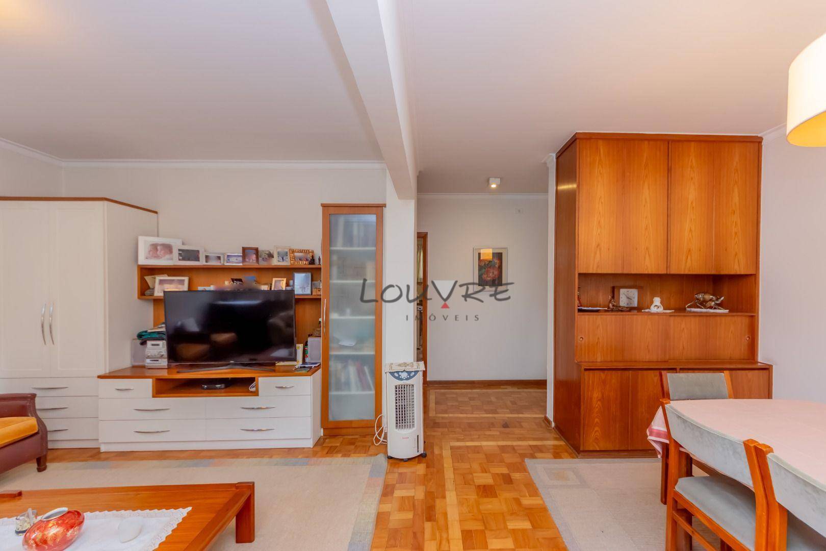 Apartamento à venda com 3 quartos, 123m² - Foto 27