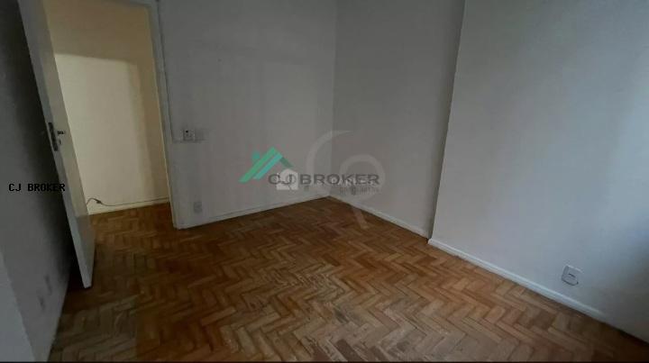 Apartamento à venda com 3 quartos, 99m² - Foto 4