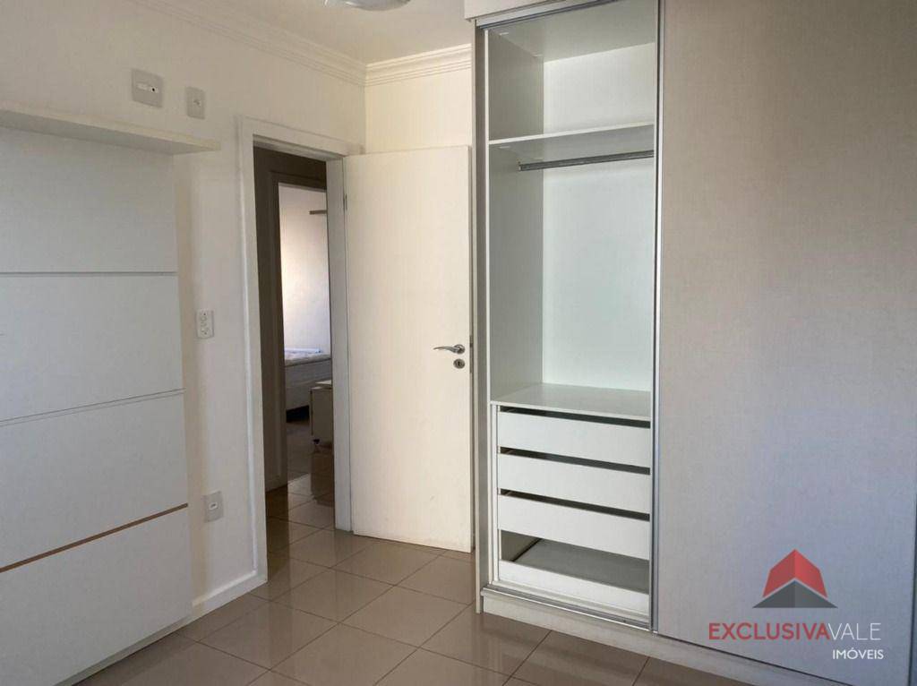 Apartamento à venda com 3 quartos, 85m² - Foto 4