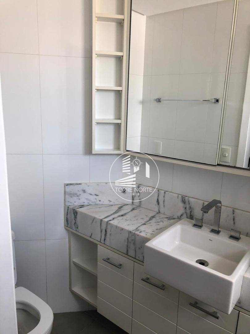 Cobertura à venda com 3 quartos, 210m² - Foto 15