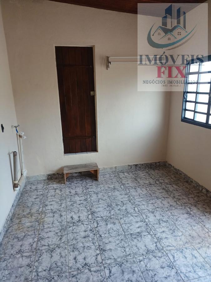 Casa à venda com 2 quartos, 100m² - Foto 6