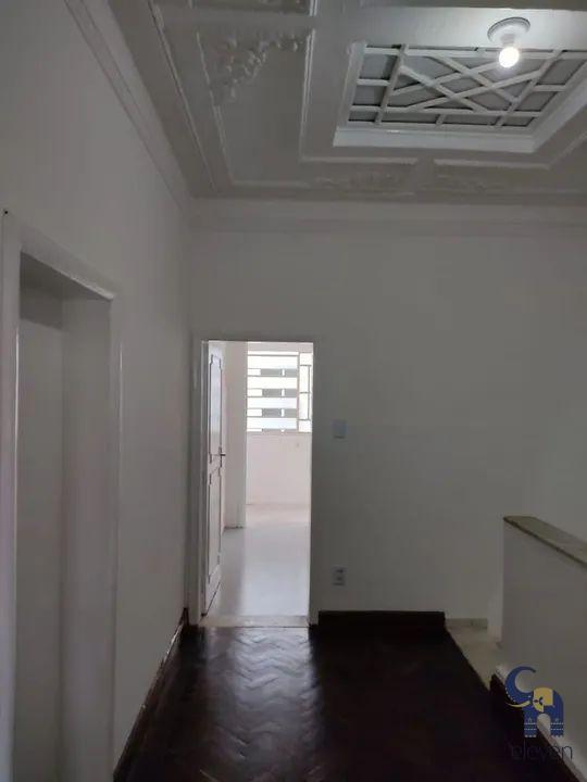 Casa à venda com 7 quartos, 264m² - Foto 16