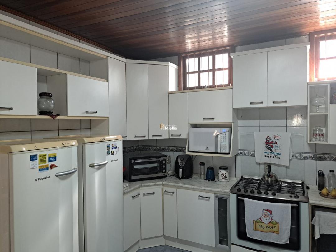 Casa à venda com 3 quartos, 155m² - Foto 11