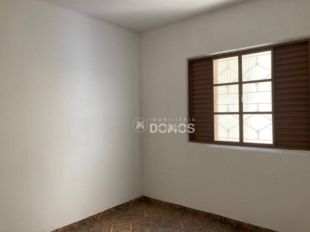 Casa à venda com 3 quartos, 155m² - Foto 5