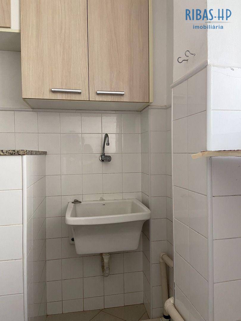 Apartamento para alugar com 2 quartos, 68m² - Foto 7