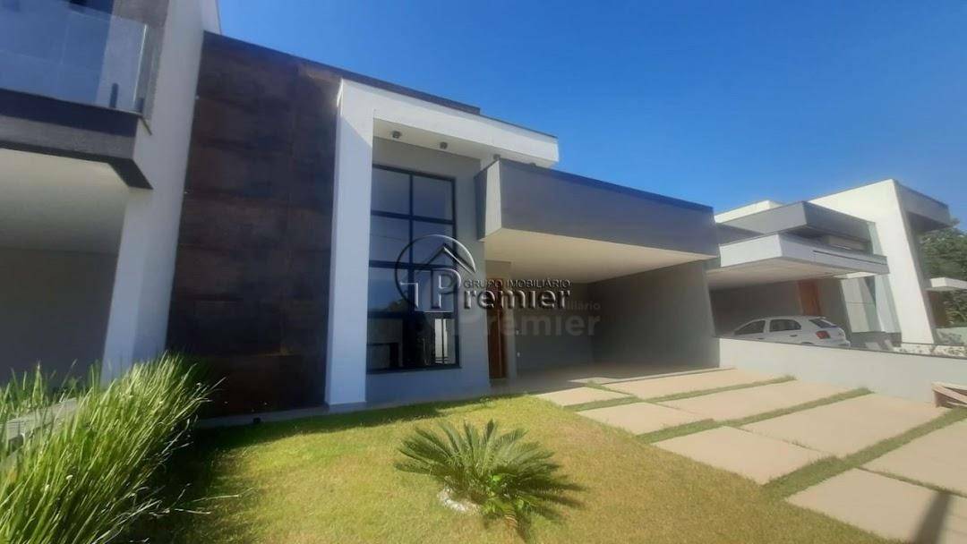 Casa de Condomínio à venda com 3 quartos, 196m² - Foto 2