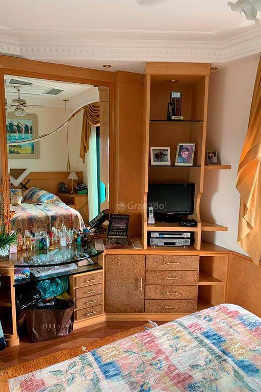 Apartamento à venda com 4 quartos, 180m² - Foto 20