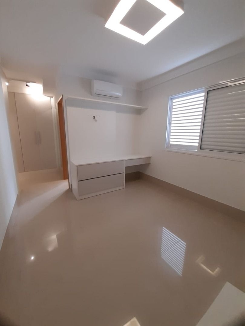 Apartamento à venda com 3 quartos, 220m² - Foto 16