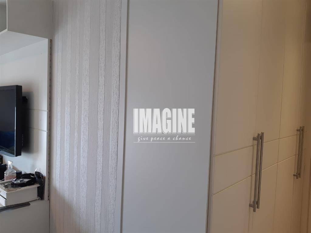 Apartamento à venda com 4 quartos, 146m² - Foto 7