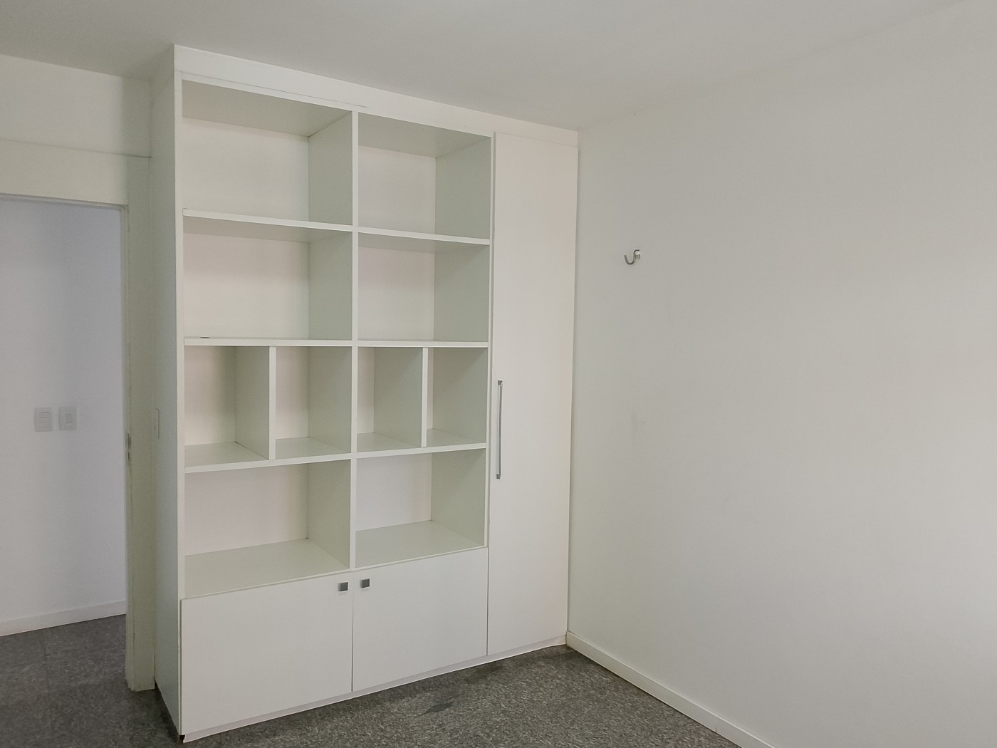 Apartamento à venda com 3 quartos, 146m² - Foto 9