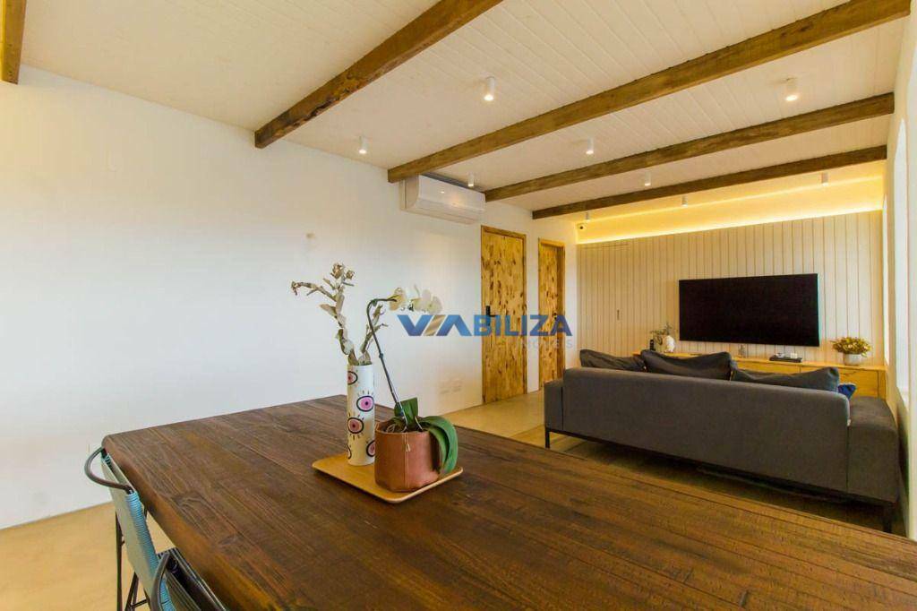 Apartamento à venda com 3 quartos, 136m² - Foto 9